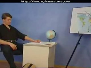 Rusiškas senelė mokytojas ir jos studentas grown ripened x įvertinti klipas senelė senas cumshots nuleidimas